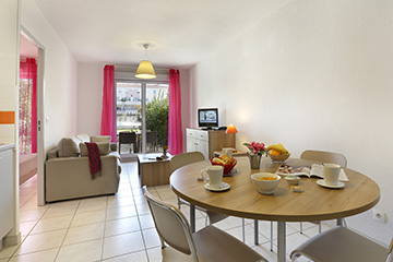 Residence Cap Camargue - Vacancéole - Le Grau-du-roi - 2 room apartment 4 people - Living room